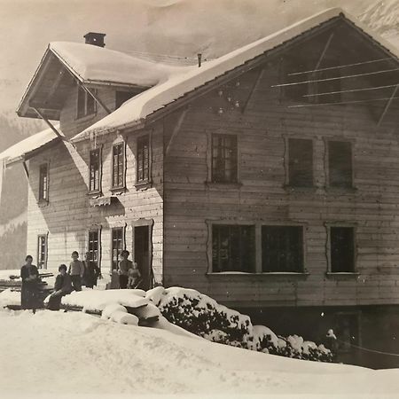 Traditional Chalet In Wengen - Top Floor Apartment Bagian luar foto