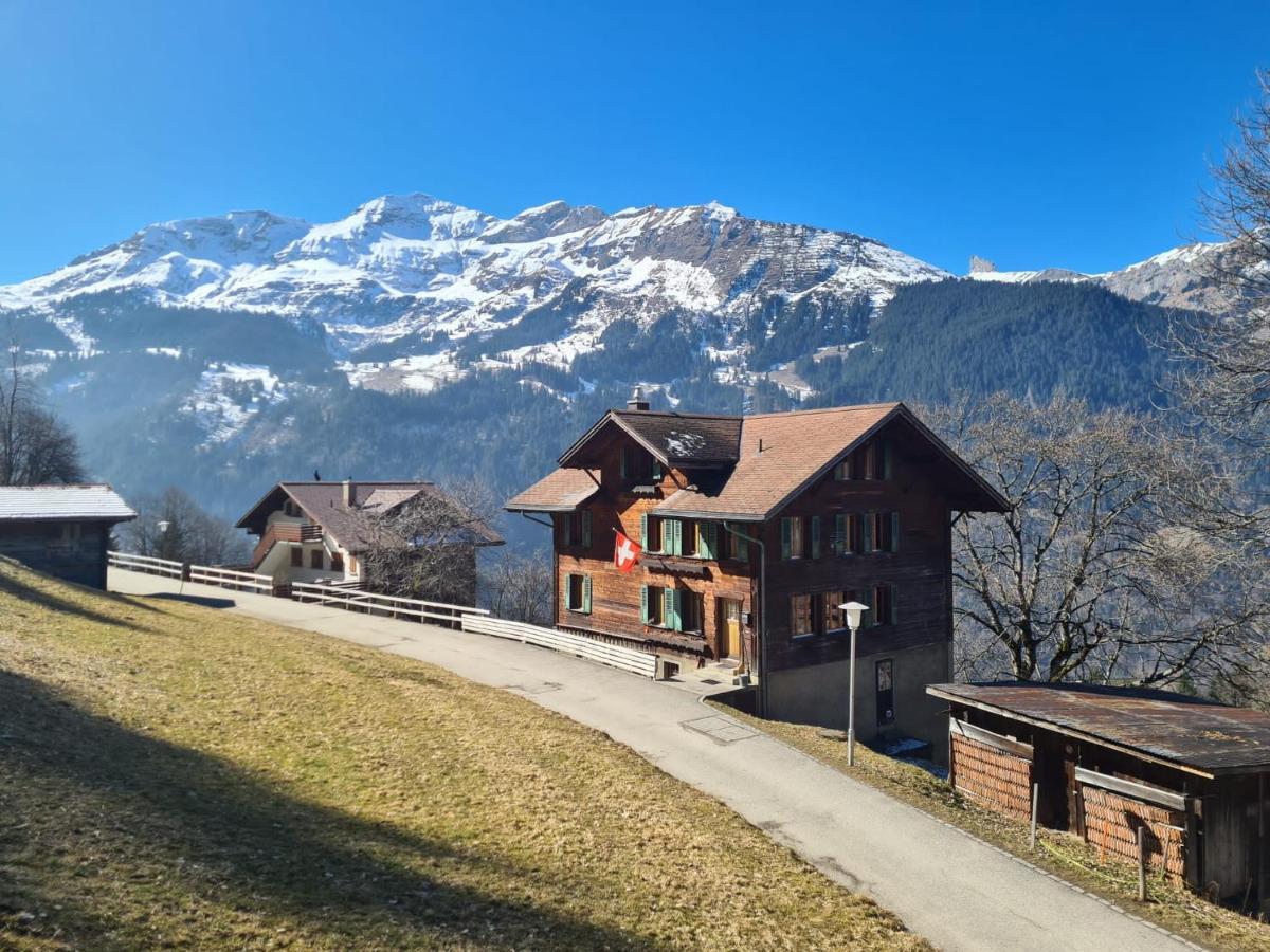 Traditional Chalet In Wengen - Top Floor Apartment Bagian luar foto